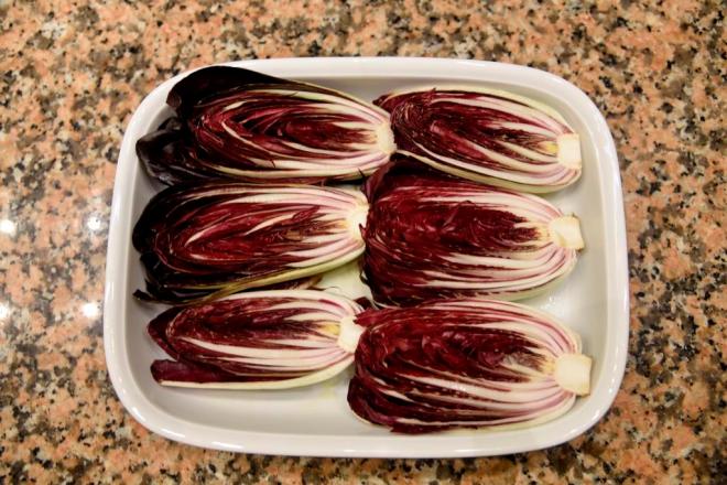 I'm proud of this radicchio, it's never closed to form good hearts in the past